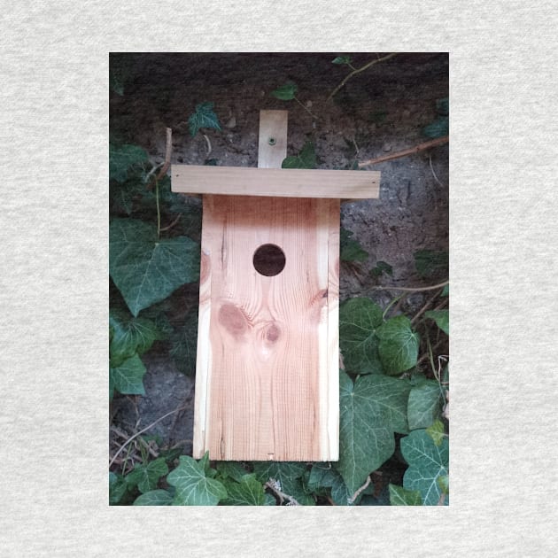 The nest box - luxury for the garden bird by Gourmetkater